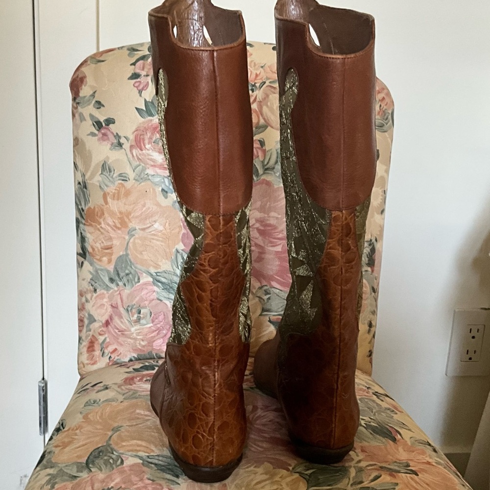 Brown and Green Leather Boots - Picture 3 of 6